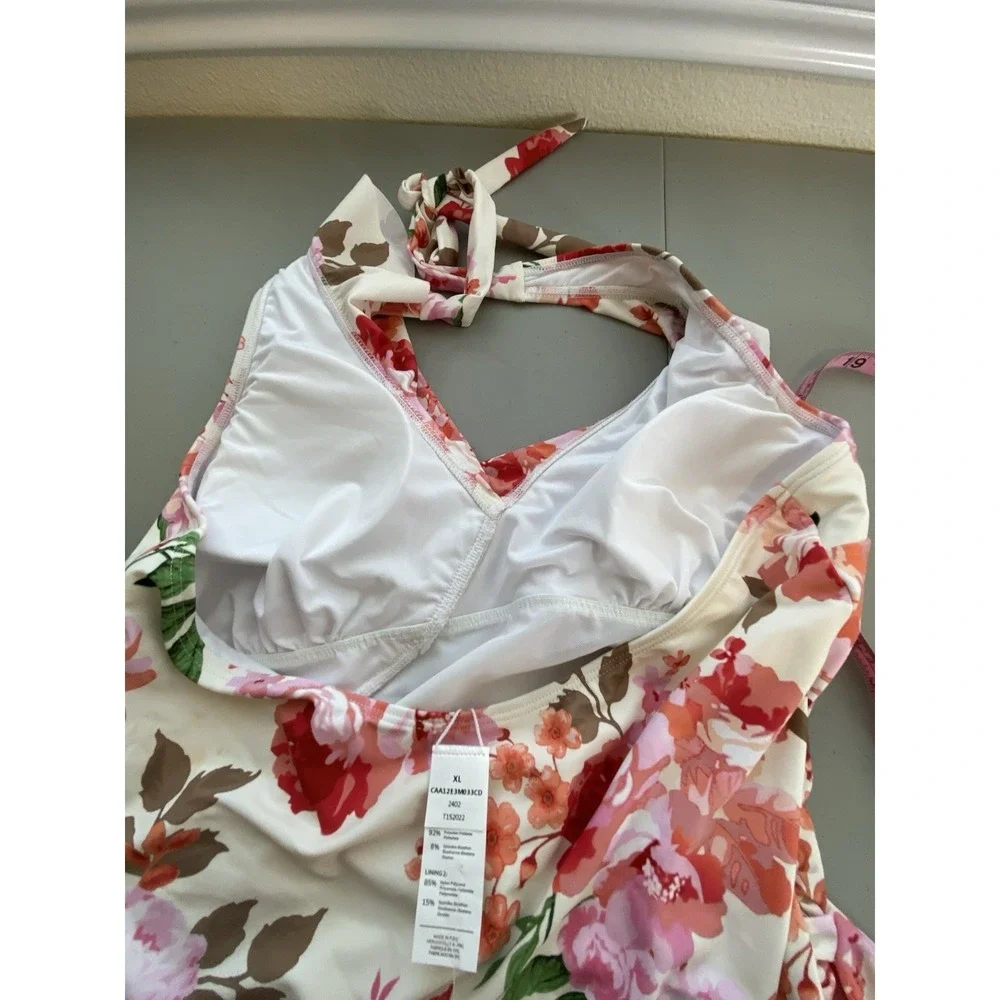 Cupshe Women's OnePiece Swimsuit Soft Bloom Tummy Control Halterneck Size XL NWT